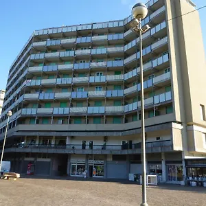 Zeus Hotel